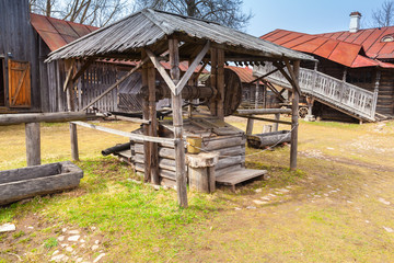 Obraz premium Old wooden well construction in Russia