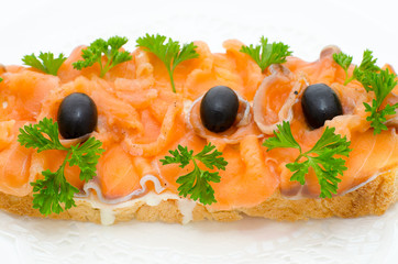 salmon sandwich