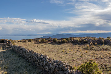 Paysage et cultures sur les îles du lac Titicaca