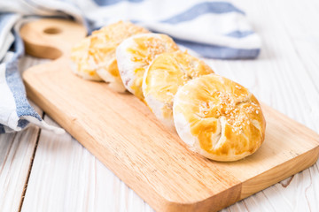 Homemade apple pie in asian style