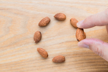 アーモンド / 健康食品のイメージ