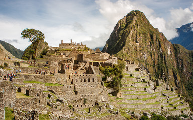 Fototapeta na wymiar Panorama of Machu Picchu ruins in Cuzco, Peru