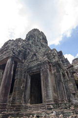 Angkor Thom : Traces of the Khmer civilization

