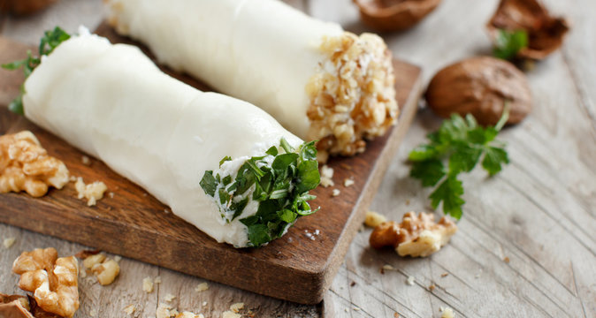 Italian mozzarella sticks stuffed with ricotta