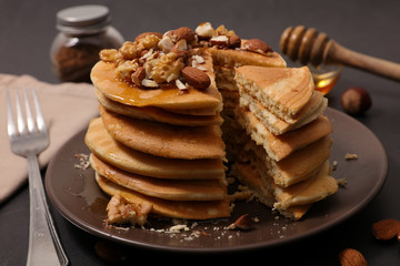 pancake with nuts