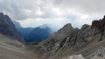 Panorama delle rocce in Dolomiti sul Monte Pelmo