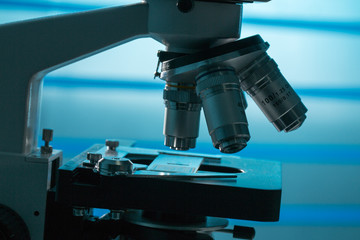 Lenses and microscope eyepieces for scientific research