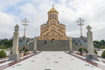 Fototapeta na wymiar TBILISI, GEORGIA - DEC.10, 2017 : Holy Trinity Cathedral of Tbilisi