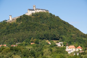 Fototapeta na wymiar Ruins of castle Bezdez in central Bohemia, Czech republic