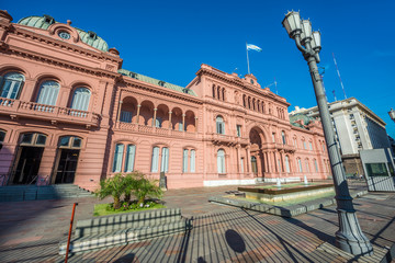 Fototapeta premium Casa Rosada building in Buenos Aires, Argentina.