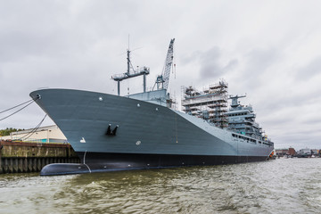 Naklejka premium 2888-Hamburg - Hafenrundfahrt