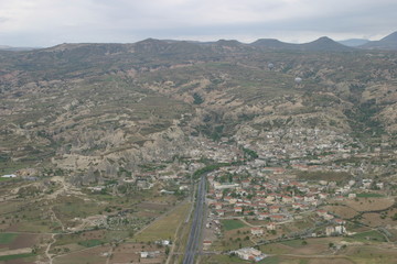 Fototapeta na wymiar Capadocia, región histórica de Anatolia Central, en Turquía, que abarca partes de las provincias de Kayseri, Aksaray, Niğde y Nevşehir.