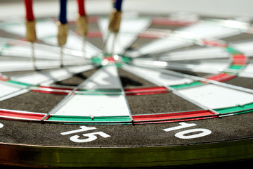Obraz premium Darts and dartboard arrow game