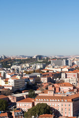 Fototapeta na wymiar Vista do horizonte de Lisboa, Portugal. Dezembro de 2017