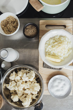 Ingredients for Cauliflower Cooking