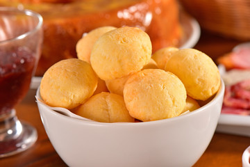 Golden cheese breads