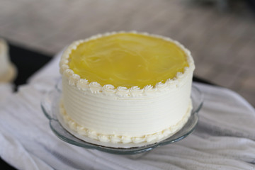White Cake with Lemon Curd Topping