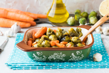 Caramelized brussels cabbage and carrots with herbs and garlic