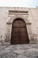colonial entrance