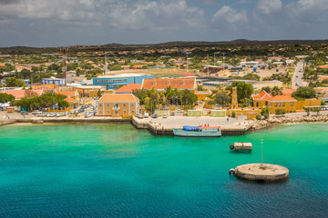 Fototapeta na wymiar Arriving at Bonaire