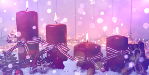 Adventskerzen - vierter Advent - rote Kerzen