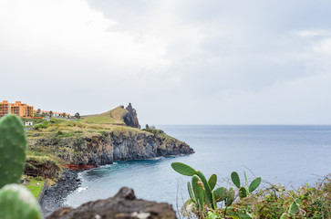 Fototapeta na wymiar Küstenabschnitt auf Madeira