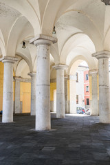 Italian columns