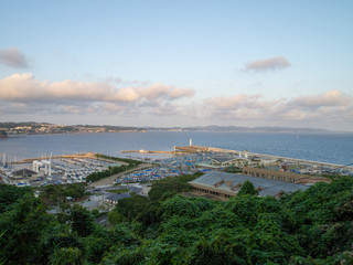 ヨットハーバー　