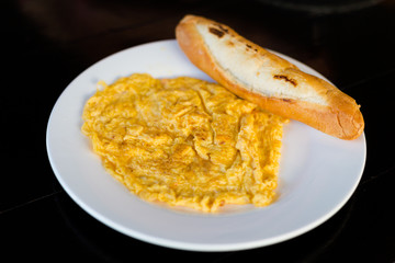 Lao plain egg omelette