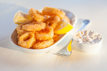 Fried calamari rings
