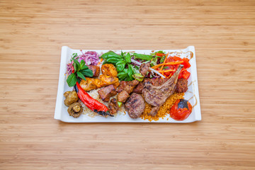 Mixed grill with vegetables