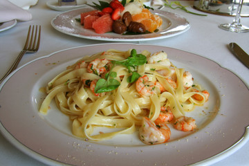 Big shrimp pasta