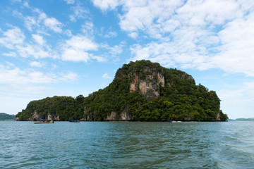 Obraz na płótnie Canvas Beautiful island in Andaman sea