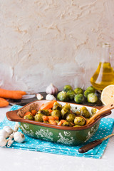 Caramelized brussels cabbage and carrots with herbs and garlic