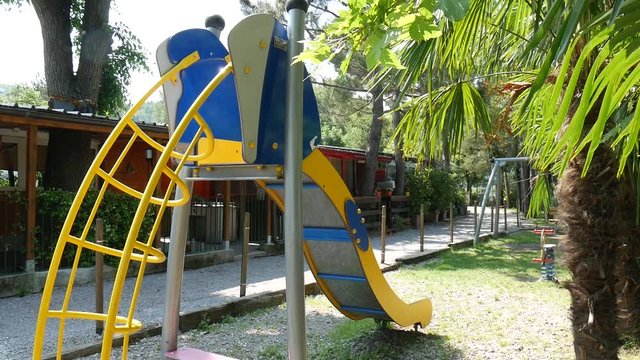 Scivolo baby park