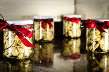 tarro de galletas navideñas