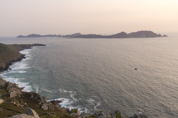 Costa de Cabo Home e Islas Cies (Pontevedra, España).