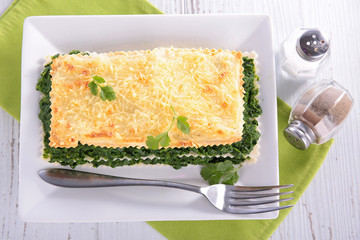 spinach lasagne with cheese