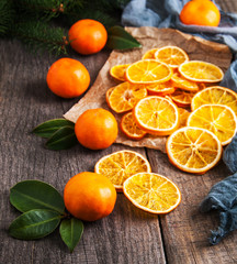 Dried oranges and fresh tangerines