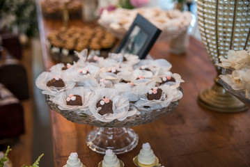 Mesa de docinhos para casamento