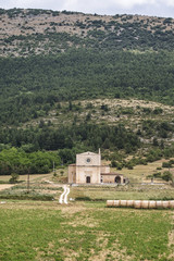 Fototapeta premium Medieval church of Santa Maria de Centurelli (Abruzzi, Italy)