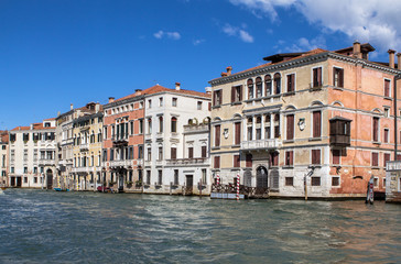 Obraz na płótnie Canvas Palaces on Grand Canal, Venice, Italy