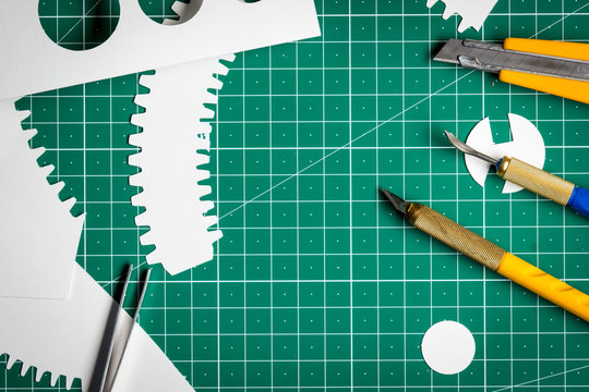 Cutting mat with tools