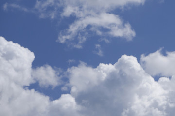 Fototapeta premium beautiful blue sky background with cloudy, cloud cover a half of the blue sky .