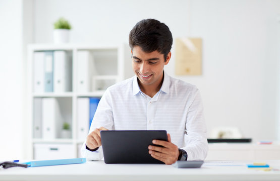 businessman working with tablet pc at office