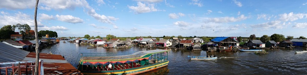 Naklejka na ściany i meble Floating Village, Kambodscha