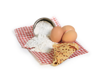 crêpe sur fond blanc