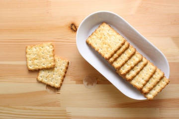 cracker, biscuit dry French