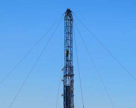Carrying out repair of an oil well