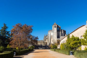 Castelo de Tomar e Convento de Cristo, na cidade de Tomar, Portugal.